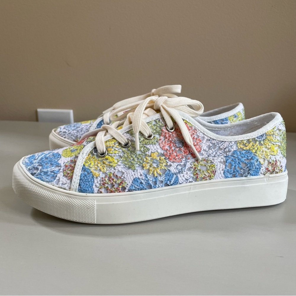 Gypsy Jazz shoes, Very G floral lace brand new size 6.5